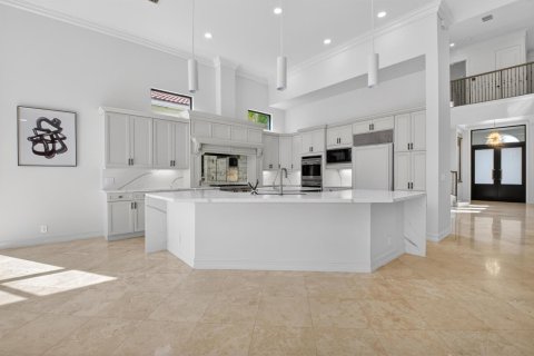 Купить виллу или дом в Бока-Ратон, Флорида 4 комнаты, 413.23м2, № 2261456 - фото 22