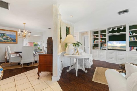 House in Punta Gorda, Florida 3 bedrooms, 173.36 sq.m. № 1806542 - photo 24