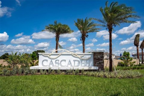 House in Davenport, Florida 3 bedrooms, 150.97 sq.m. № 1575017 - photo 2