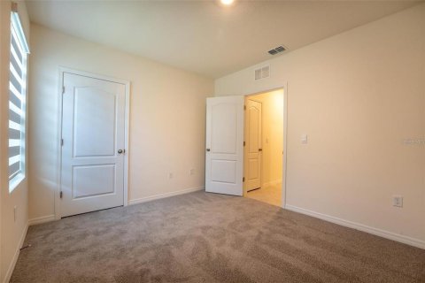 House in Davenport, Florida 3 bedrooms, 150.97 sq.m. № 1575017 - photo 11