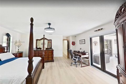 Купить виллу или дом в Майами, Флорида 5 спален, 302.68м2, № 2049722 - фото 27