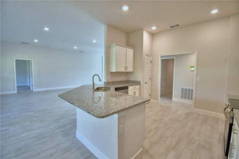 Casa en venta en Auburndale, Florida, 4 dormitorios, 233 m2 № 1751136 - foto 17