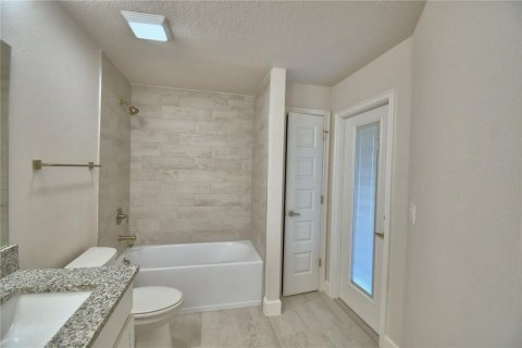 Casa en venta en Auburndale, Florida, 4 dormitorios, 233 m2 № 1751136 - foto 22