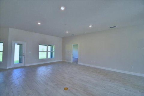 Casa en venta en Auburndale, Florida, 4 dormitorios, 233 m2 № 1751136 - foto 12