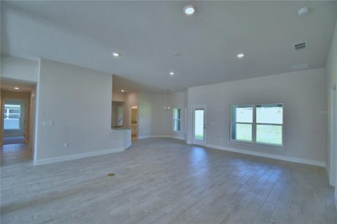 Casa en venta en Auburndale, Florida, 4 dormitorios, 233 m2 № 1751136 - foto 13