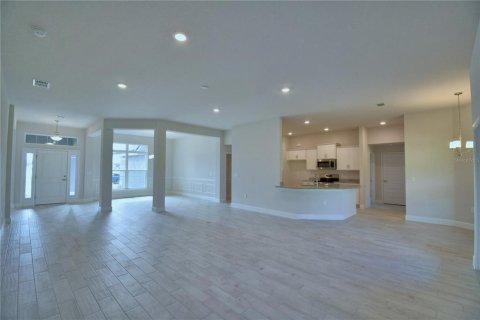 Casa en venta en Auburndale, Florida, 4 dormitorios, 233 m2 № 1751136 - foto 14