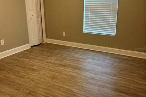Immobilier commercial à vendre à Lake Alfred, Floride: 4 chambres, 167.22 m2 № 2354586 - photo 6