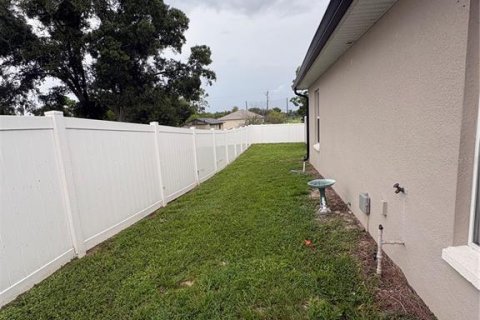 Immobilier commercial à vendre à Lake Alfred, Floride: 4 chambres, 167.22 m2 № 2354586 - photo 12