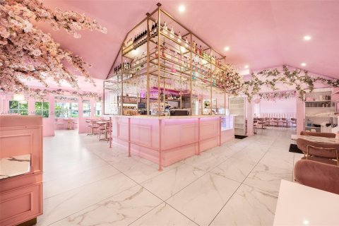 Propiedad comercial en venta en Miami, Florida № 1938772 - foto 16