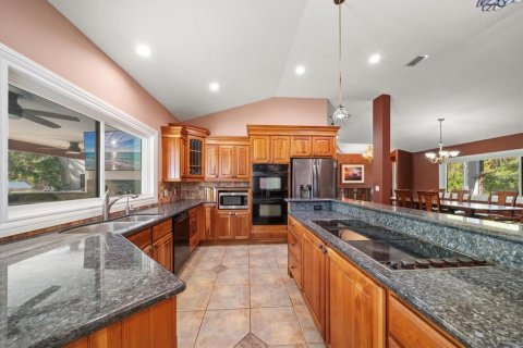 Casa en venta en Clearwater, Florida, 6 dormitorios, 439.06 m2 № 2166785 - foto 24