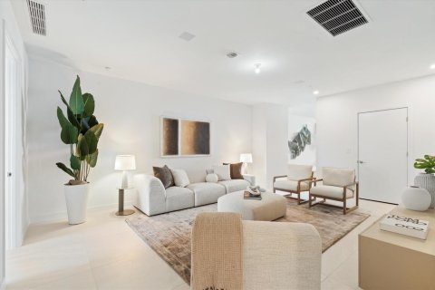 Condo in Pompano Beach, Florida, 4 bedrooms № 2081791 - photo 20