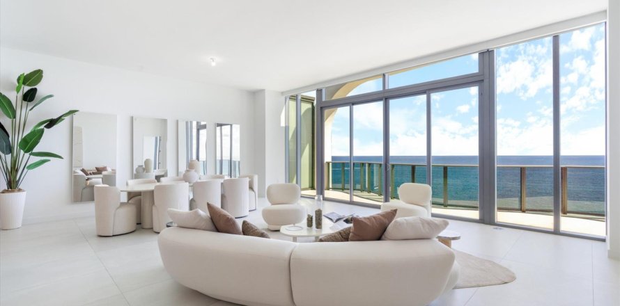 Condo in Pompano Beach, Florida, 4 bedrooms № 2081791