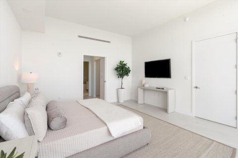 Condo in Pompano Beach, Florida, 4 bedrooms № 2081791 - photo 16