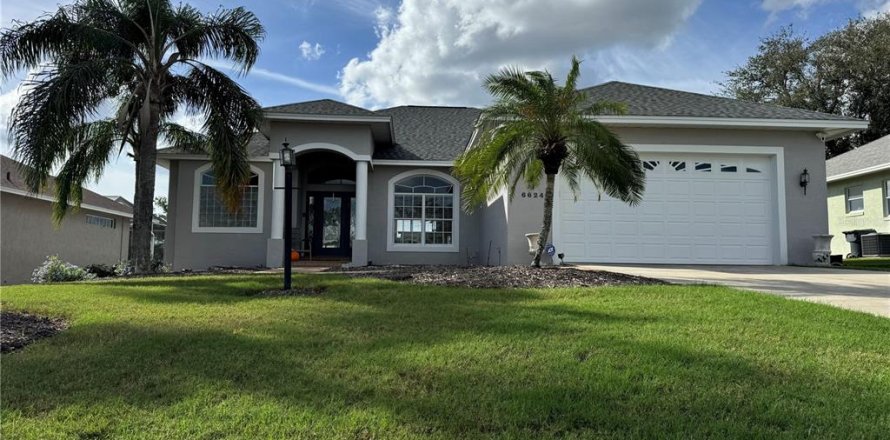 Casa en Lakeland, Florida 3 dormitorios, 159.79 m2 № 1908022
