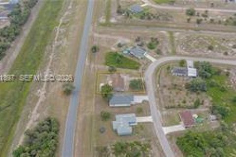 House in LaBelle, Florida 3 bedrooms № 2075171 - photo 17
