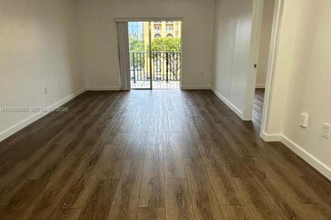 Condo in Miami, Florida, 1 bedroom  № 2067649 - photo 5