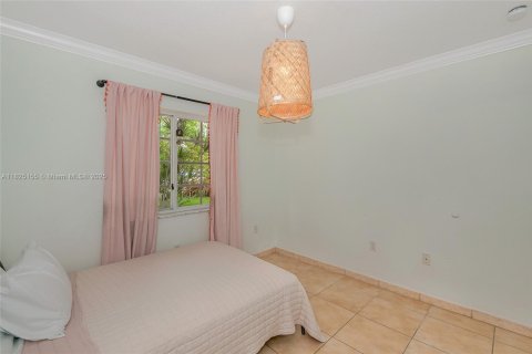 House in Weston, Florida 4 bedrooms, 183.48 sq.m. № 1792473 - photo 25
