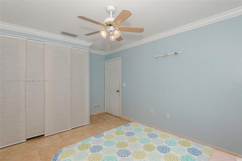 House in Weston, Florida 4 bedrooms, 183.48 sq.m. № 1792473 - photo 29