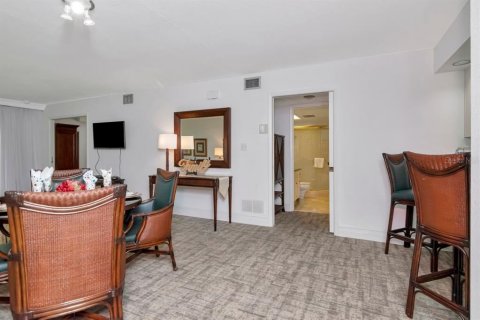 Condo in Wesley Chapel, Florida, 3 bedrooms  № 1851185 - photo 10