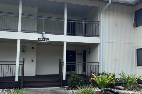 Condo in Wesley Chapel, Florida, 3 bedrooms  № 1851185 - photo 4