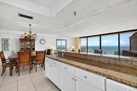 Condo in New Smyrna Beach, Florida, 3 bedrooms № 2149636 - photo 24