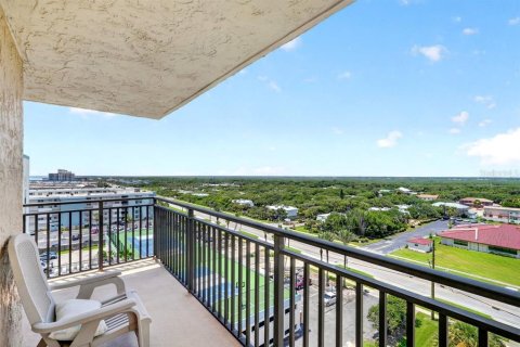 Condo in New Smyrna Beach, Florida, 3 bedrooms № 2149636 - photo 29