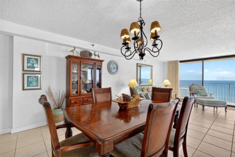 Condo in New Smyrna Beach, Florida, 3 bedrooms № 2149636 - photo 10