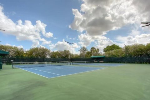 Townhouse in Weston, Florida 2 bedrooms, 103.12 sq.m. № 1730865 - photo 27