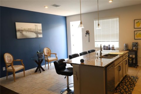 Touwnhouse à vendre à Odessa, Floride: 3 chambres, 146.97 m2 № 2156481 - photo 12
