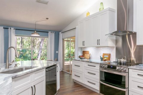 Villa ou maison à vendre à Gainesville, Floride: 4 chambres, 191.47 m2 № 2408334 - photo 3