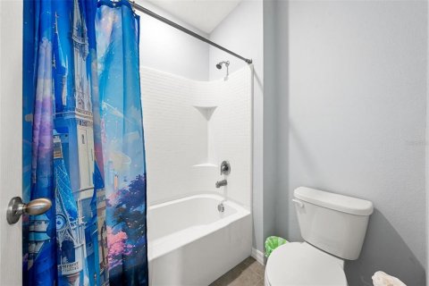 Casa en venta en Davenport, Florida, 6 dormitorios, 303.23 m2 № 2322866 - foto 29