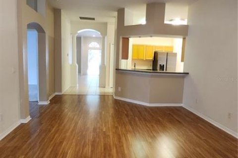 House in Valrico, Florida 4 bedrooms, 176.24 sq.m. № 2377795 - photo 7