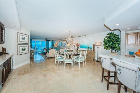 Copropriété à vendre à Clearwater, Floride: 3 chambres, 216.28 m2 № 1597769 - photo 3