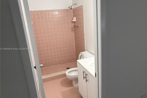 Apartment in Miami, Florida 2 bedrooms, 78.04 sq.m. № 1897595 - photo 15