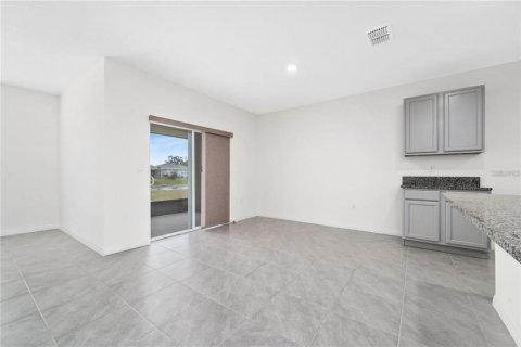 Villa ou maison à vendre à Davenport, Floride: 4 chambres, 173.45 m2 № 2147659 - photo 17