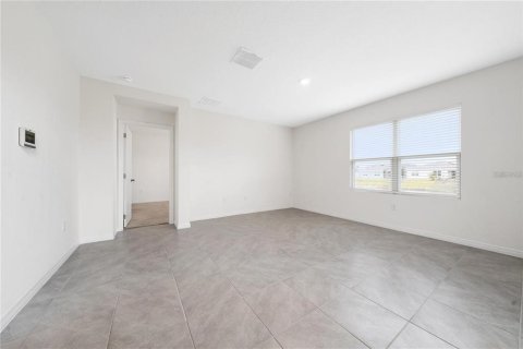 Villa ou maison à vendre à Davenport, Floride: 4 chambres, 173.45 m2 № 2147659 - photo 18