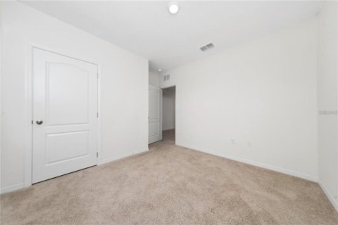 Villa ou maison à vendre à Davenport, Floride: 4 chambres, 173.45 m2 № 2147659 - photo 5