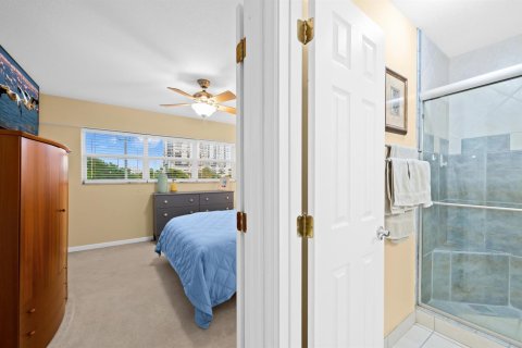Condominio en venta en Fort Lauderdale, Florida, 1 dormitorio, 73.86 m2 № 2168026 - foto 28