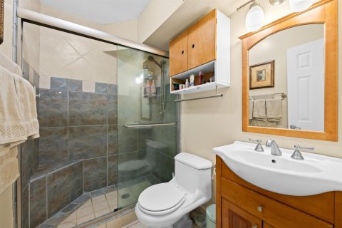 Condominio en venta en Fort Lauderdale, Florida, 1 dormitorio, 73.86 m2 № 2168026 - foto 2