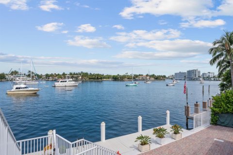 Condominio en venta en Fort Lauderdale, Florida, 1 dormitorio, 73.86 m2 № 2168026 - foto 16