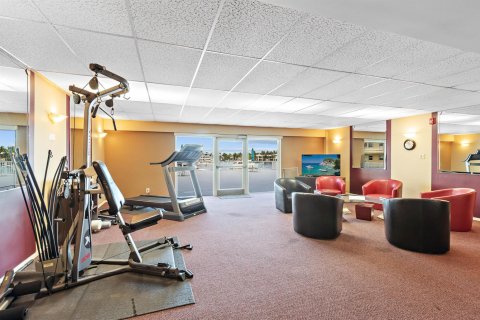 Condominio en venta en Fort Lauderdale, Florida, 1 dormitorio, 73.86 m2 № 2168026 - foto 10