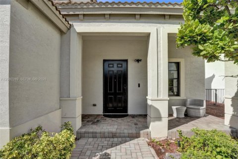 Villa ou maison à vendre à Miami, Floride: 3 chambres, 197.32 m2 № 2340522 - photo 22