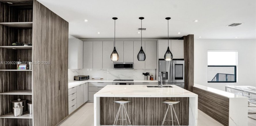 Villa ou maison à Miami, Floride 3 chambres, 197.32 m2 № 2340522