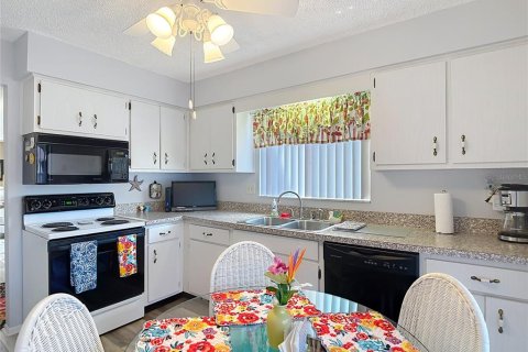Condominio en venta en Hudson, Florida, 2 dormitorios, 106.28 m2 № 2091769 - foto 13