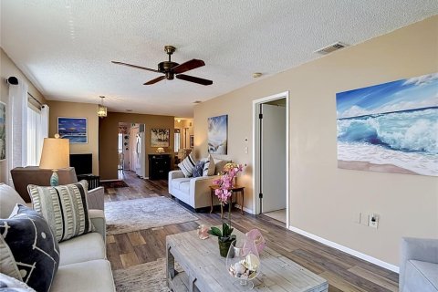 Condominio en venta en Hudson, Florida, 2 dormitorios, 106.28 m2 № 2091769 - foto 25