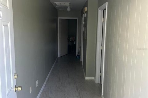 Immobilier commercial à vendre à Lakeland, Floride: 276.38 m2 № 2291650 - photo 3