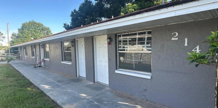 Immobilier commercial à Lakeland, Floride 276.38 m2 № 2291650