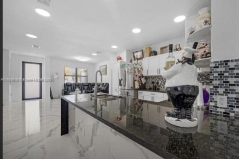 Villa ou maison à vendre à Homestead, Floride: 4 chambres, 164.53 m2 № 1947954 - photo 27