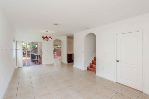 Купить таунхаус в Майами, Флорида 3 спальни, 155.89м2, № 1992881 - фото 8