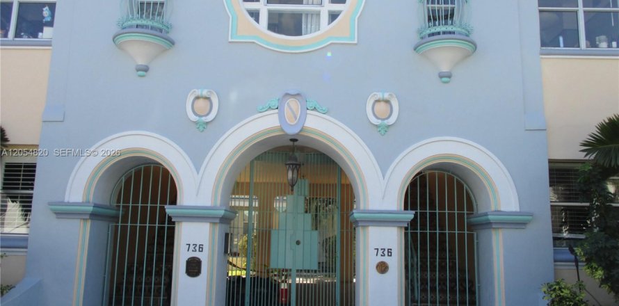 Condominio en Miami Beach, Florida, 1 dormitorio № 2251873